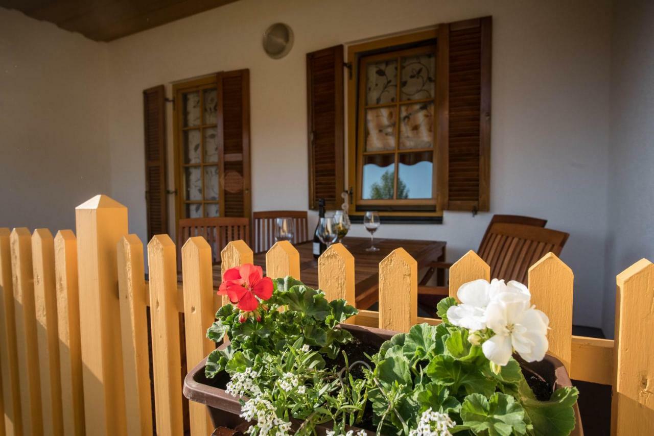 Apartma Marjetica 2 Moravske Toplice Bagian luar foto